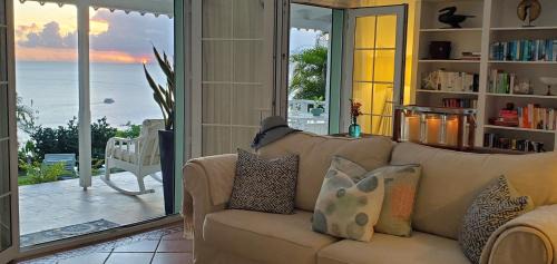 Saline Point Villa | Cliffside 3 Bedroom Villa - Family-Friendly Saline Reef