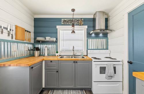 Surfside Beach House | Coastal Retreat with Ocean Views and Pool - 10/10 Rating