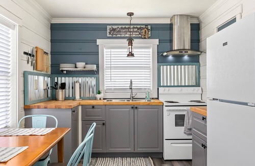 Surfside Beach House | Coastal Retreat with Ocean Views and Pool - 10/10 Rating