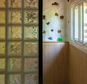 Frontera House | Idyllic Coastal House on a Peaceful Organic Farm