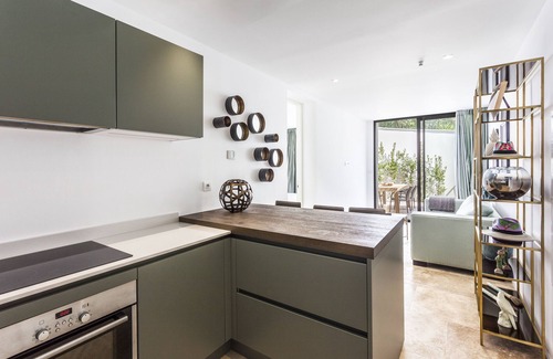 La Croix-Valmer Apartment | Top-Rated Colibri Vert Apartment with Oceanfront Views