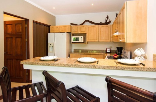 Playa Flamingo Condo | Captivating Ocean Views & Poolside Comfort in Flamingo