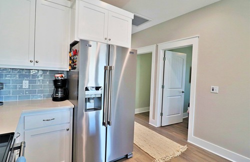Port St. Joe Apartment | Prime Condo Steps from Town Center and Bay with Ocean Views