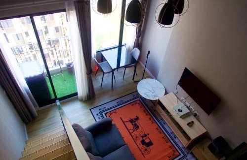 Minburi Apartment | Cozy Condo Steps from Fashion Island with Pool Access