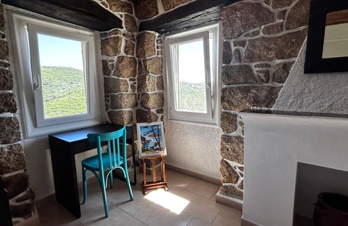 Serra-di-Ferro House | Cozy Corsican House with Sea View and Family-Friendly Amenities
