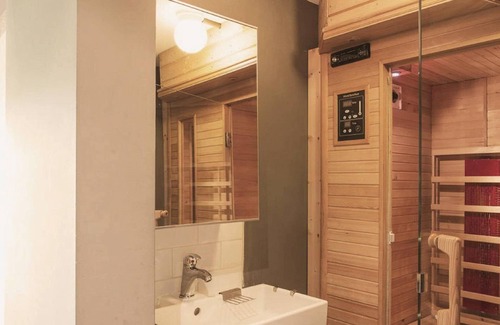 Haut-Bois Cottage | Inviting Cottage Retreat with Pool and Spa Amenities