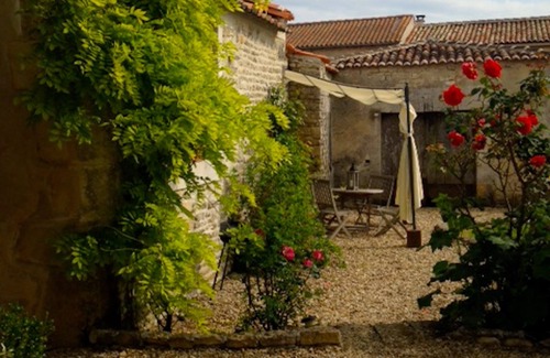 Echallat Cottage | Charming Cottage Retreat with Pool & Private Garden