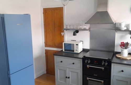 Paul Cottage | Cozy Cottage with Ocean View Near Mousehole - Rated 10/10