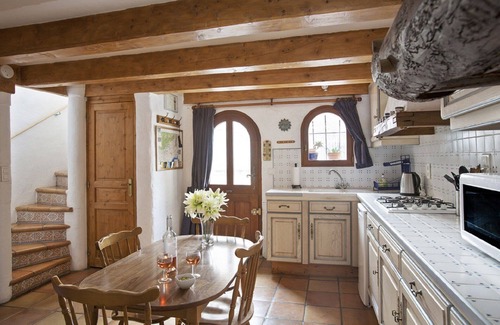 Cebazan Cottage | Charming La Remise: Quaint Cottage with Pool & Spa