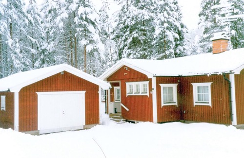 Alvdalen Municipality House | Serene Cottage with Mountain Views and Spa Amenities