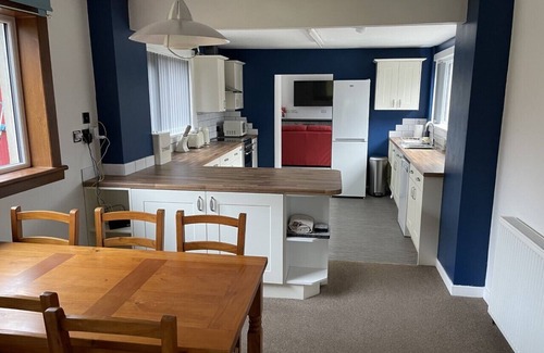 Murthill Cottage | Serene Cottage with Hot Tub, 10 Minutes from Dundee