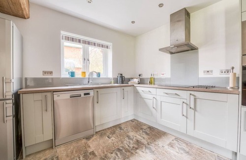 New Forest District Cottage | Cozy Cottage for Two in the Scenic New Forest