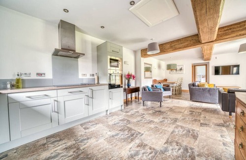 New Forest District Cottage | Cozy Cottage for Two in the Scenic New Forest