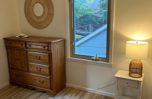 Three Rivers Cottage | Idyllic Lakefront Cottage with Ocean Views and Pet Friendly