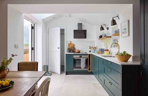 Helford Cottage | Idyllic Cottage with Oceanfront Access and Pool