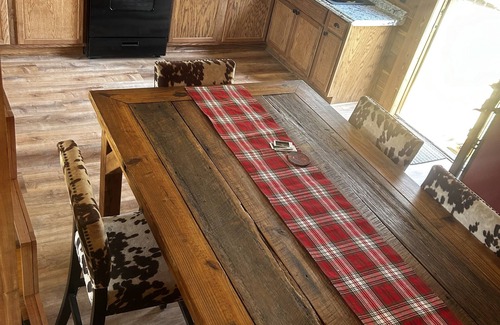 Zion Cabin | Tranquil Country Cabin by Spring Creek - Guest Rated 10/10