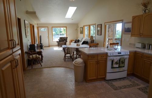 Amity House | Charming Country Cottage in the Heart of Wine Country