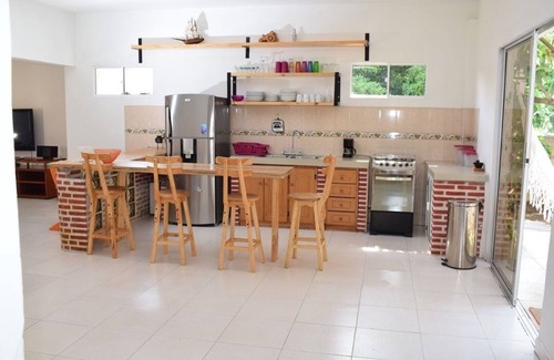 Papare Cottage | Cozy Country House with Ocean View, Hot Tub & BBQ