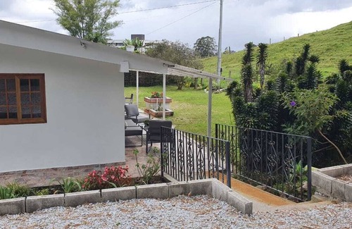 Rionegro House | Enchanting Country House Near Jose Maria Cordoba Airport