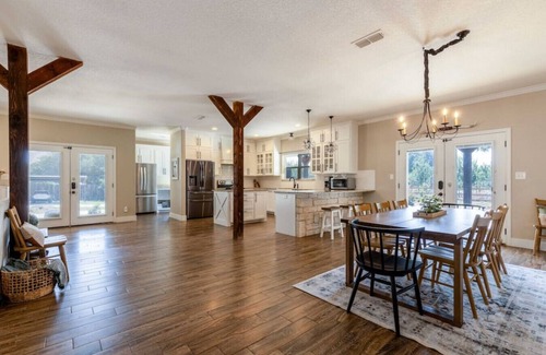 Alvarado House | Tranquil Country Lake House with Pool and Family Amenities