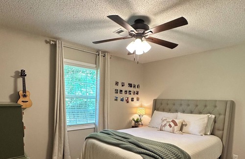 Duncanville House | Beautiful country setting only 11 miles to stadium