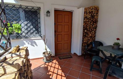 Plagiarion Apartment | Cozy Apartment in Plagiari: Perfect for Families!