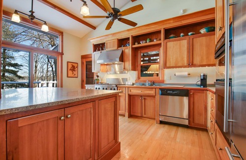 Hayward Cabin | Charming Craftsman Style Lake Home with Pool & Great Views