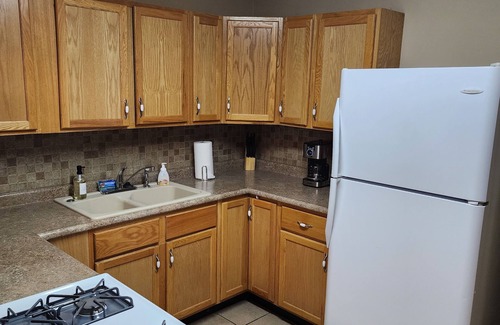 Champaign House | Scenic Creekside Retreat Near UIUC - Pet-Friendly Stay