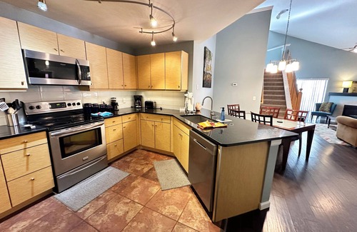 Breckenridge Condo | Relaxing Creekside Condominium – 2 Bedrooms with Loft