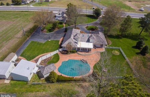 Selbyville House | Inviting Home with Heated Pool & Spa on Expansive Grounds