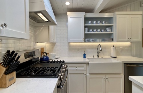 Laguna Beach House | Designer Cottage Just Steps from the Beach with Ocean View