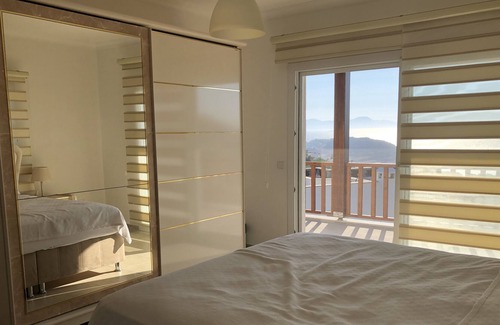 Koyunbaba Villa | Oceanfront Villa with Pool and Breathtaking Sea Views
