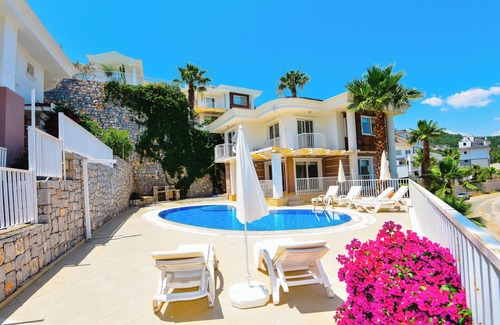Sarigerme Villa | Beautiful Detached Villa With Private Pool And Stunning Views,Walkable to Town.
