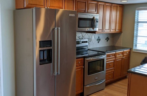 Satellite Beach Condo | Oceanfront Beach Condo with Pool & Family-Friendly Amenities