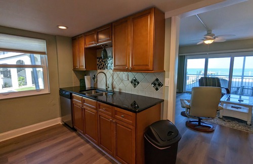 Satellite Beach Condo | Oceanfront Beach Condo with Pool & Family-Friendly Amenities