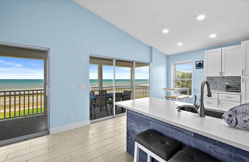 Flagler Beach House | Oceanfront Beach House with Hot Tub & Spa - Rated 9.2/10