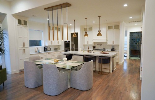 Tulsa House | Inviting Home in Brookside Tulsa with Hot Tub & Top Rating
