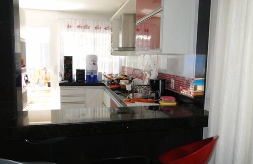 Praia do Morro House | Cozy Duplex Near Morro Beach with Pool & Pet-Friendly!