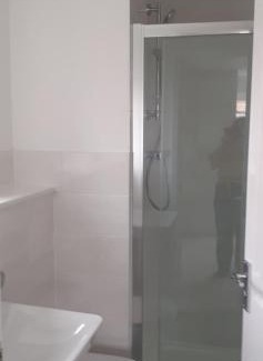 Wokingham Bed & Breakfast | Seaside En-suite Room with Ocean View & Restaurant Access