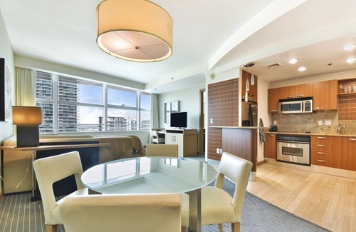Brickell Apartment | Elegant Executive Apartment in Vibrant Brickell Area