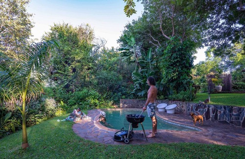 Victoria Falls Villa | Beautiful family home set in large lush gardens in the heart of Victoria Falls - 1999