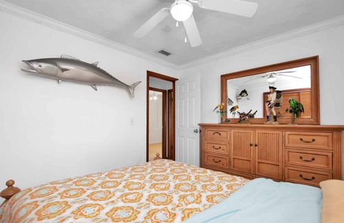 Eden Pines Bed & Breakfast | Family-Friendly Getaway at Big Pine Retreat Near Key West!
