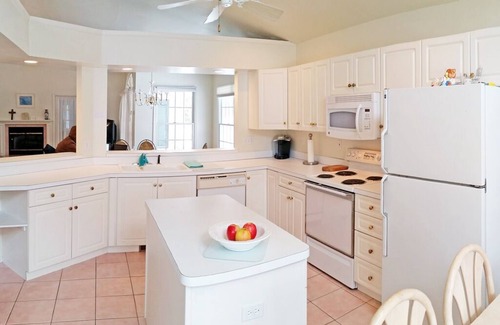 Bethany Beach House | Family-Friendly Getaway: Steps from Pool, Golf & More