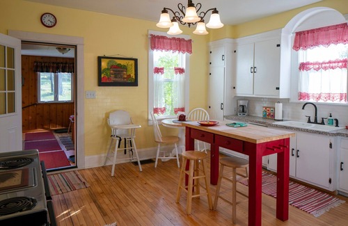 Hurley Other | Exceptional Farmhouse Retreat on 80 Scenic Acres