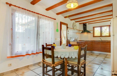 Benissa House | Idyllic Finca with Private Pool & Free Wifi for Families