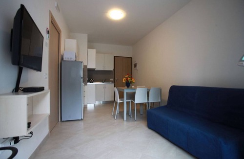 Rosolina Mare Apartment | Cozy Flat Near the Beach with Pet-Friendly Amenities