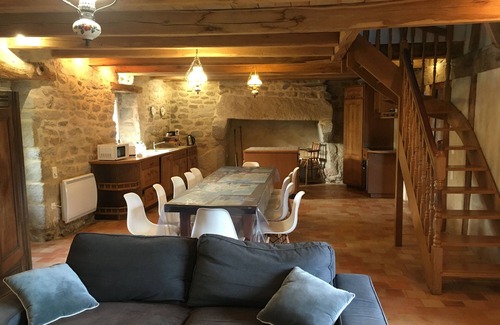 Plobannalec-Lesconil House | Charming Stone Property with Heated Pool & Ocean Views
