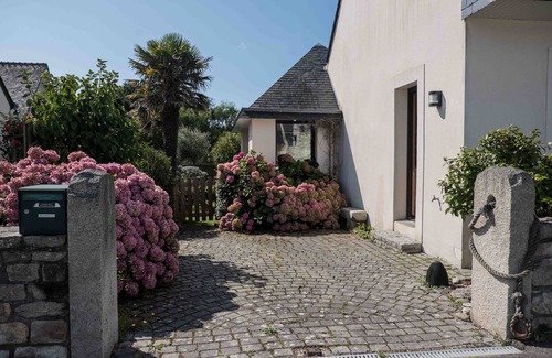Plobannalec-Lesconil House | Idyllic 3* House with Pool, Steps from Beaches and Port