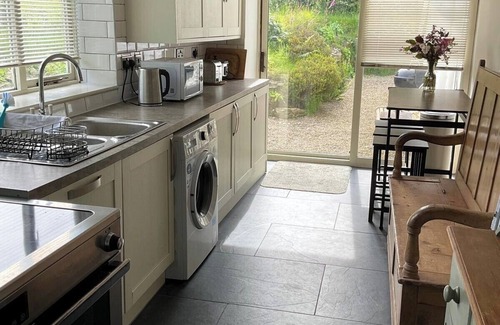 Crymych Cottage | Beautiful, fully restored Welsh farm cottage in the wonderful Pembrokeshire countryside.
