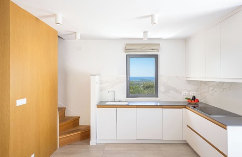 Rogoznica Villa | Idyllic Oasis with Pool & Ocean Views, Pet Friendly Retreat